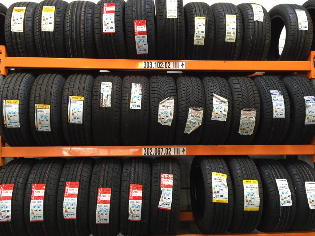 GREEN LANE GARAGE GARSTANG CLASS 4 & 7 MOTS I SERVICING I TYRES